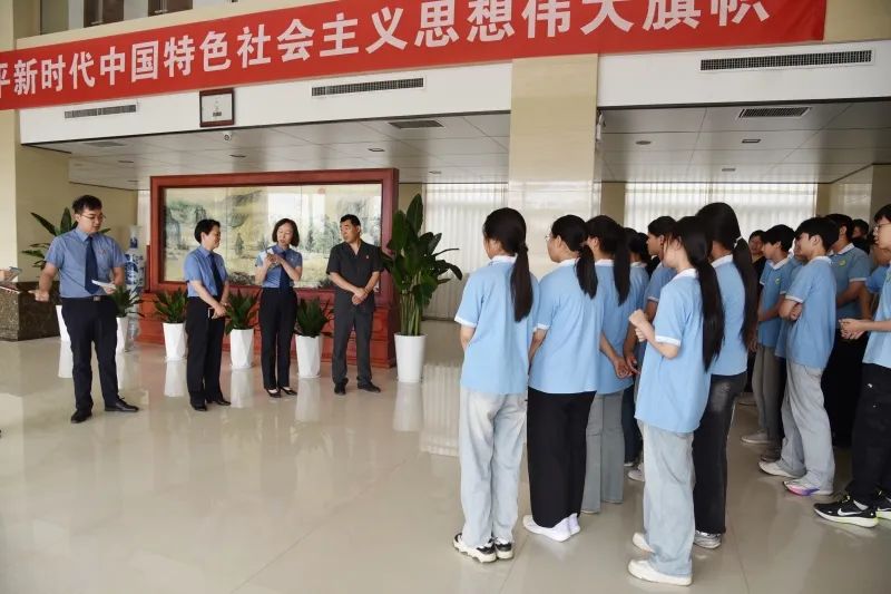 新乡市新乡县开展关爱未成年人宣传图片4.jpeg